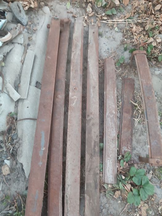 Продам ресору передню Камаз