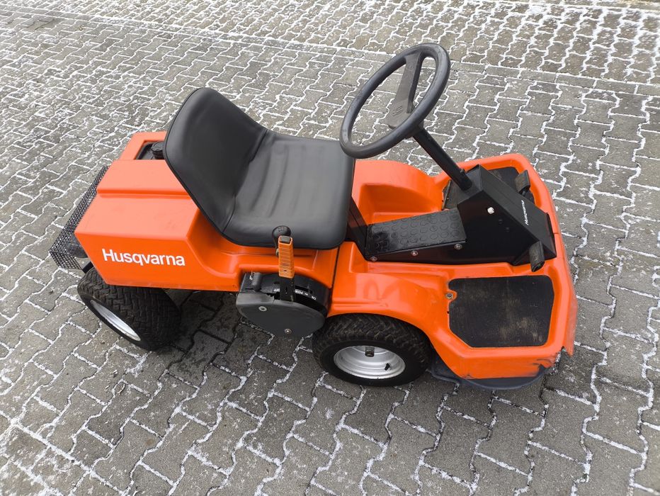 Traktorek Husqvarna
