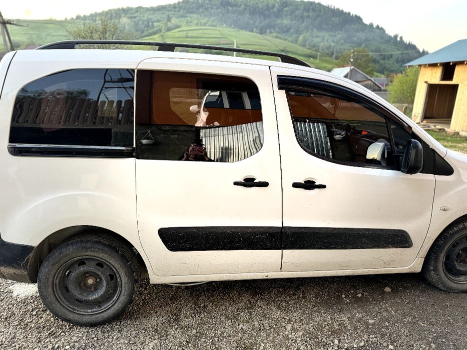 Пежо партнер 2008 р.в.