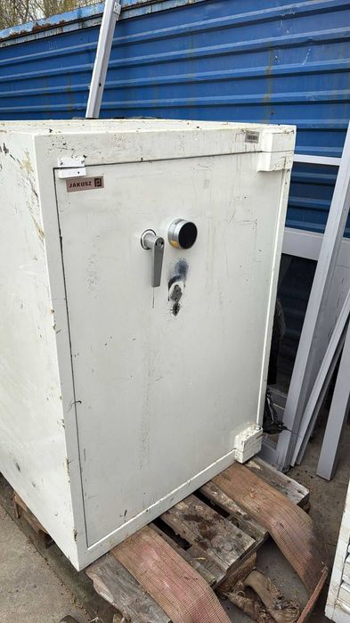 Sejf JAKUSZ Klasa VI