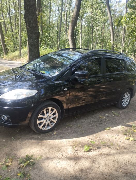 Мазда 5 в очень хорошем состоянии