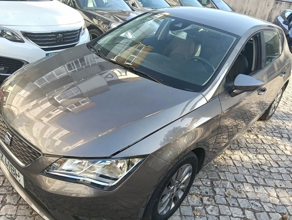 SEAT Leon 1.6 TDI DPF Style