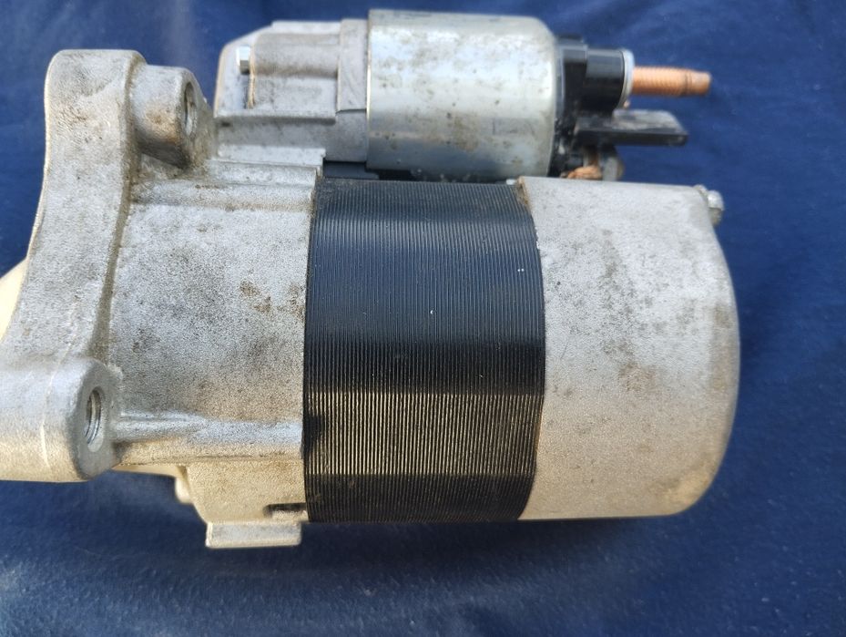 Стартер valeo Рено кенго