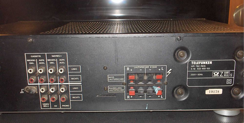 Amplituner  HR- 780 RDS
