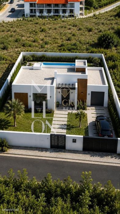 Terreno Urbano 210m2 | Construção até 315m2 | Amadora