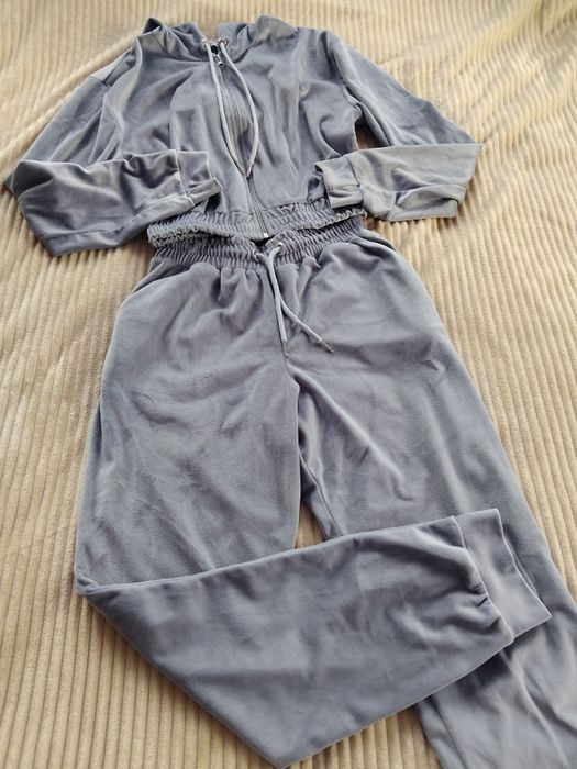 Велюровий костюм