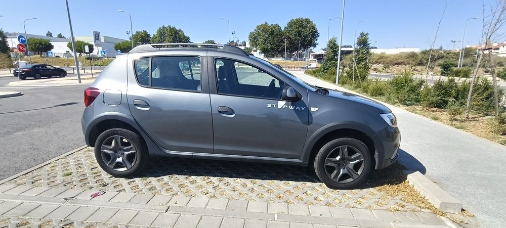 Dacia Sandero — fotografia 2