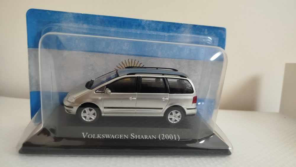 Volkswagen Sharan 1:43 Scale Model, New