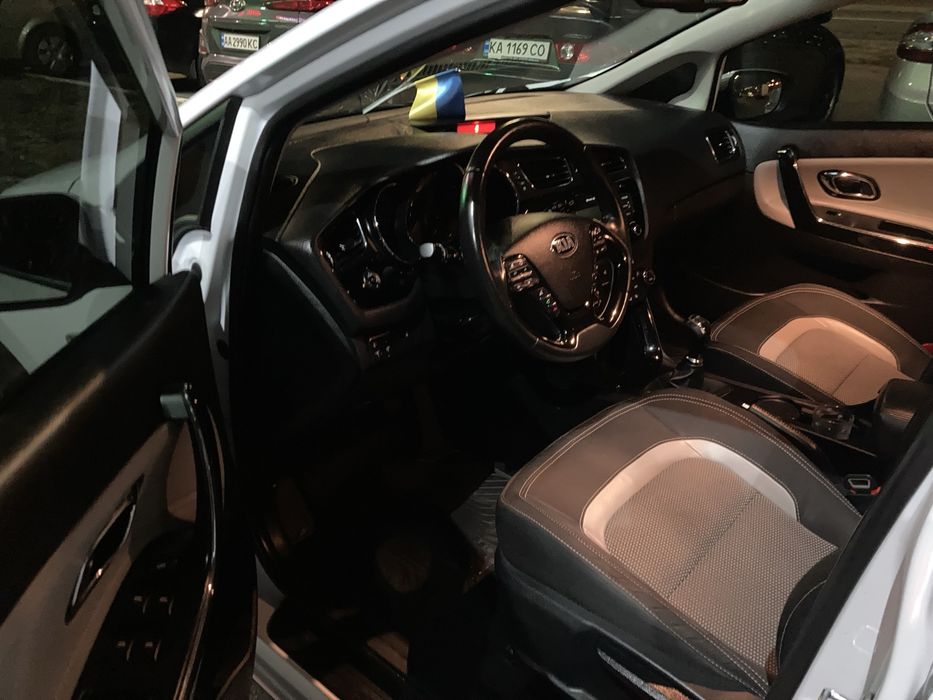 Kia Ceed 1.6 crdi 2013рік хороший стан