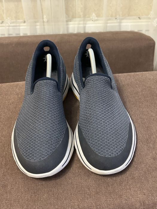 Чоловічі кросівки skechers