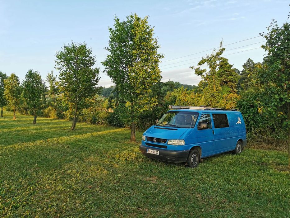 Volkswagen Transporter VW Transporter T4 2.5 TDI CAMPERVAN „STEALTH” – gotowy do podróży