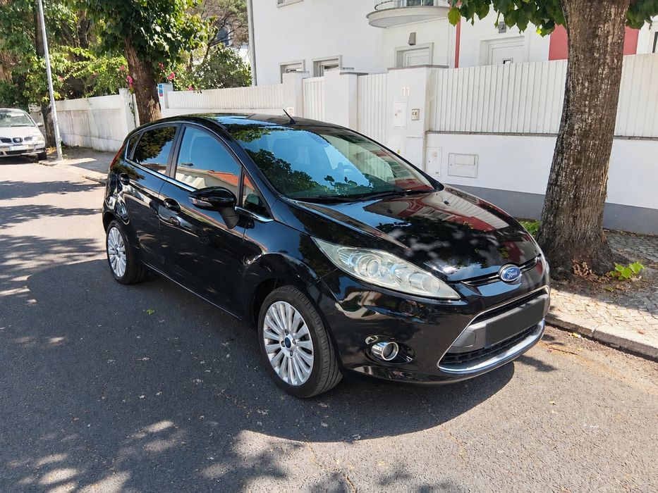 Ford fiesta 1.6 gasóleo foto 2