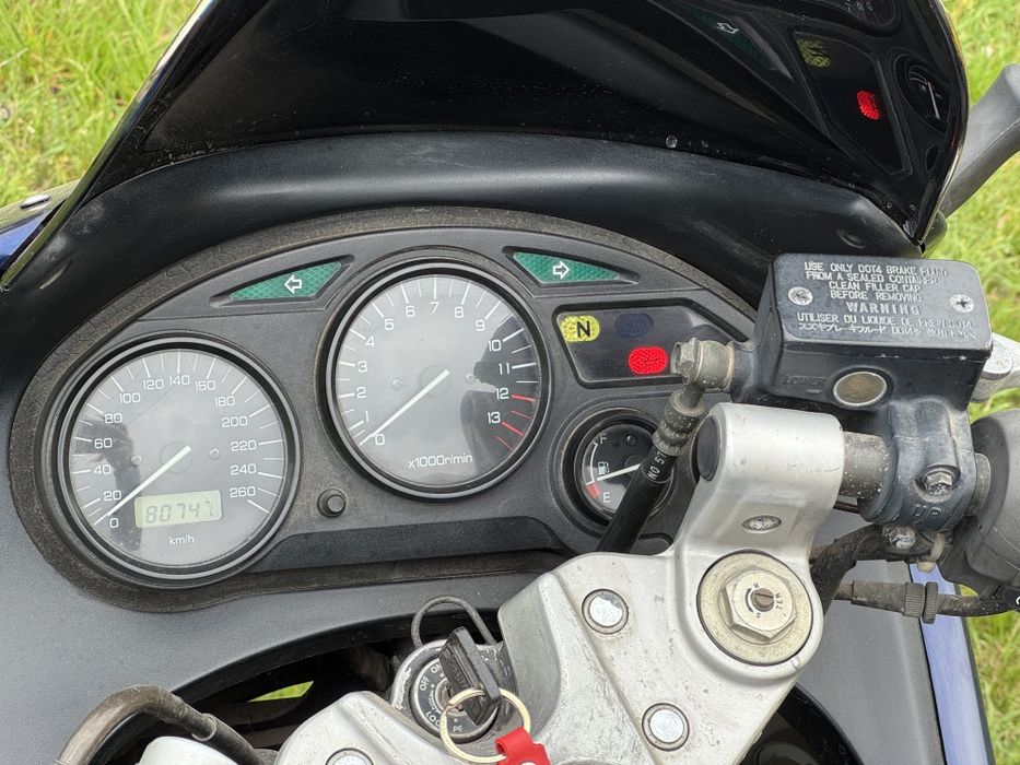 Продам мотоцикл Suzuki 750