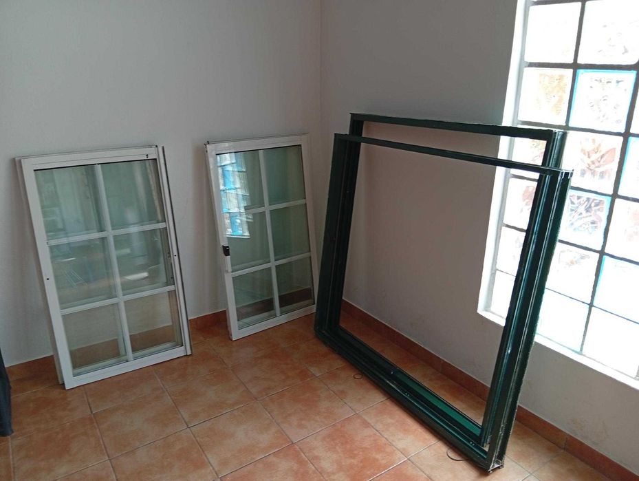 Janelas de alumínio cor branco