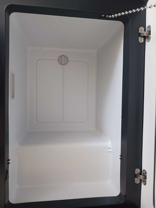 Frigorífico portátil 30L 12V/24v/220V (Autocaravana / Campervan)