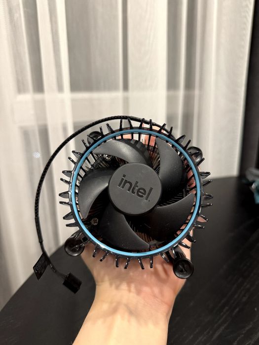 Кулер Intel Laminar RM1 LGA 1700 новий TDP 65W 4-pin