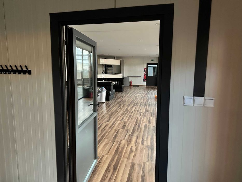 Kontener biurowy, recepcja.