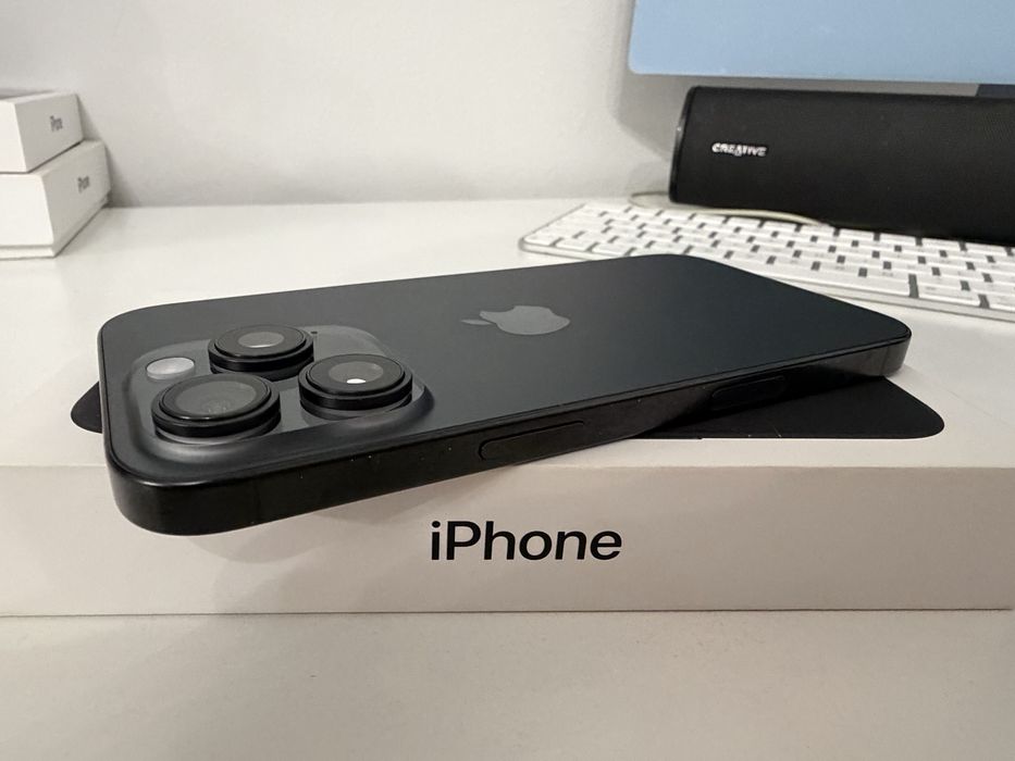 iPhone 16 Pro 256gb Titanium Black Idealny