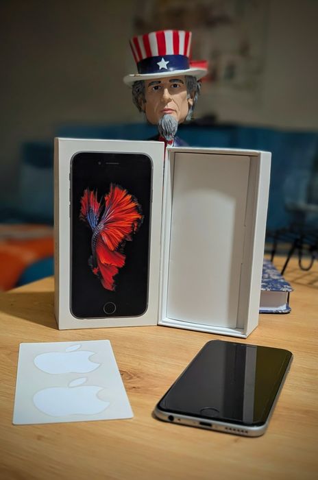 iPhone 6s 16GB space grey