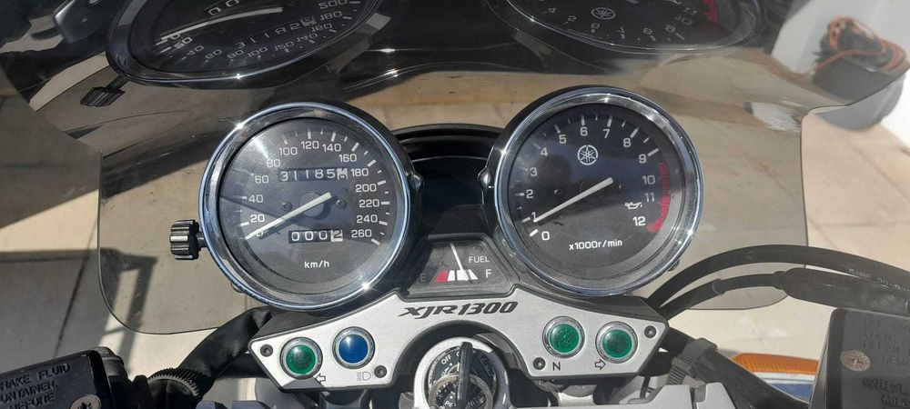 Mota XJR 1300 YAMAHA