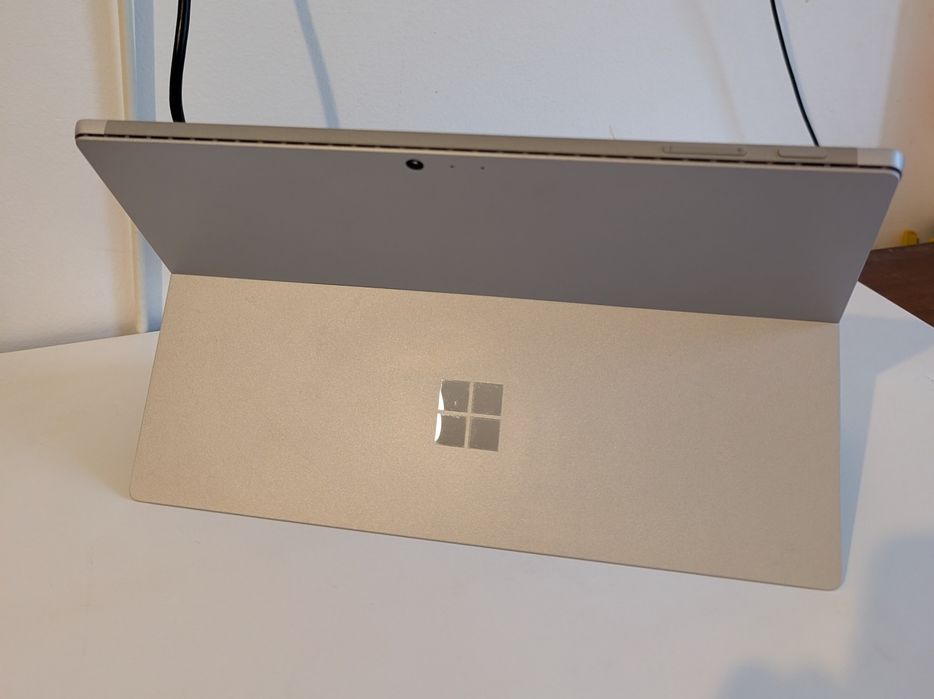 Microsoft Surface Pro 5 para peças ou reparação