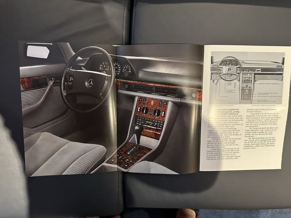 Brochuras originais Mercedes W126