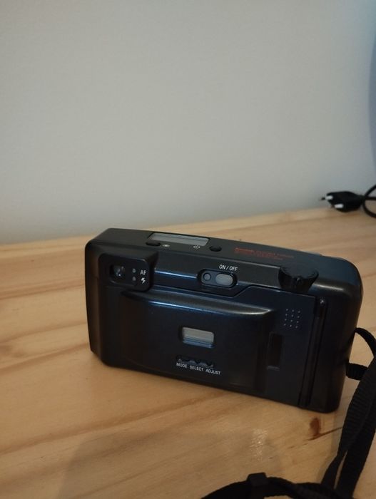 Máquina analogica Kodak star zoom 105 QD