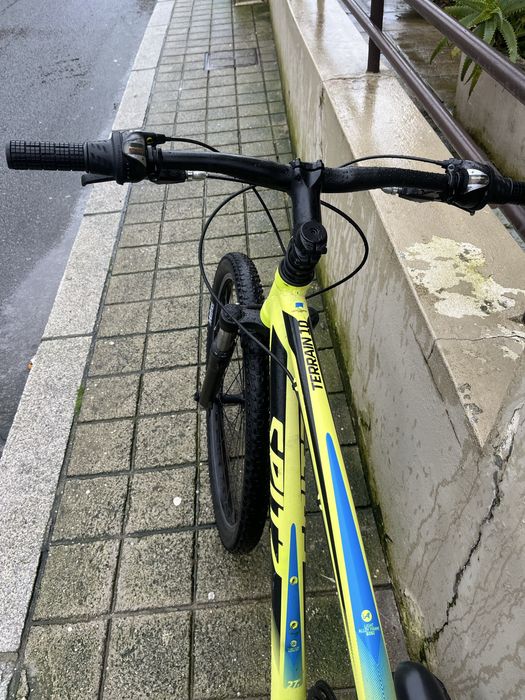 Bicicleta B’TWIN 27/5 Como Nova