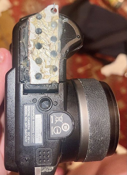 Olympus SP-590UZ – legendarny superzoom 26×