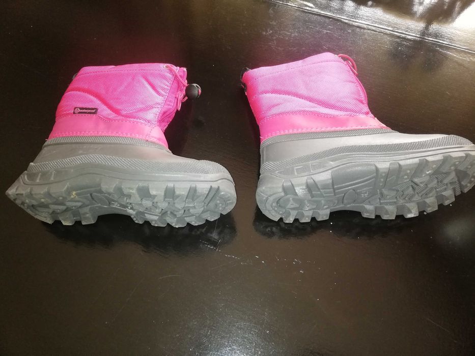 Botas de criança impermeáveis