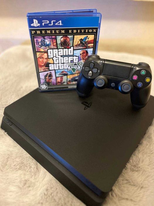 ps 4 slim + клавіатура, диск гта!