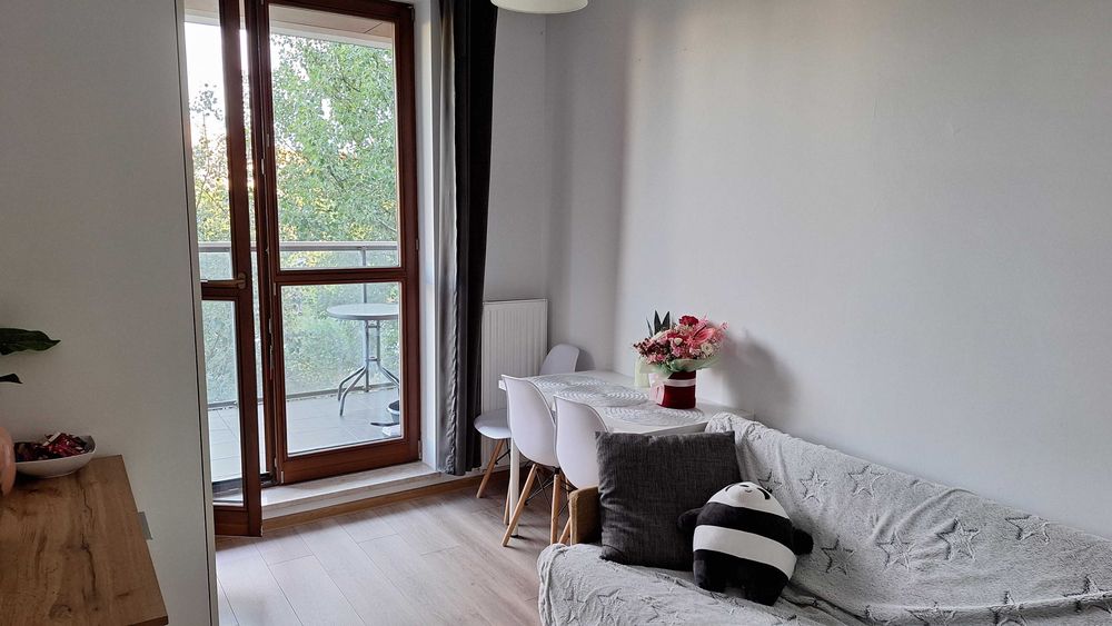 Do wynajęcia mieszkanie- dwa oddzielne pokoje/38m2/ metro/Bielany/ul. Sokratesa