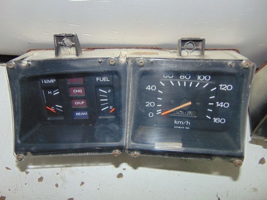 datsun 120 y  varios " usado em bom estado