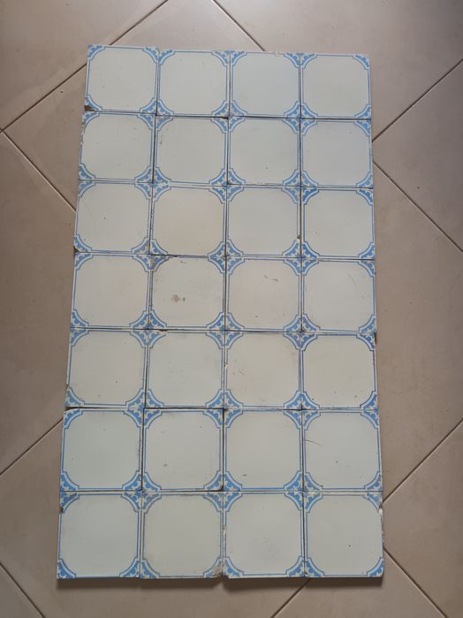Painel de azulejos Carvalhinho só 30€