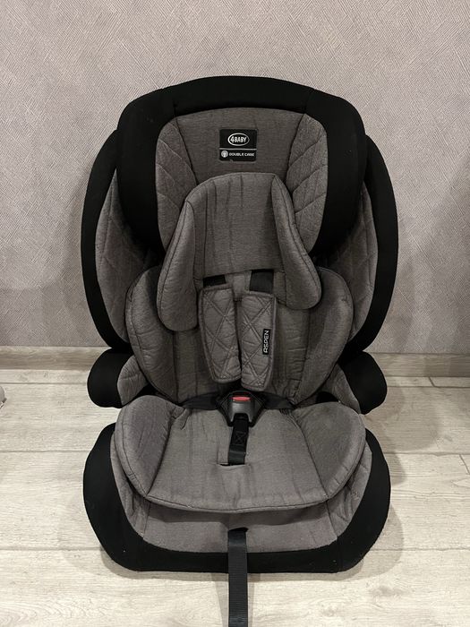 Дитяче автокрісло.Детское автокресло. Є нахил для сну. Німеччина