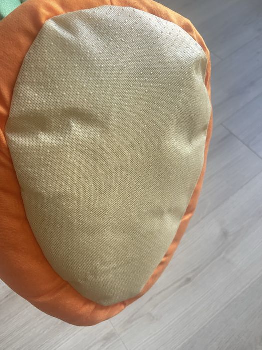 Нова лежанка морква для котика