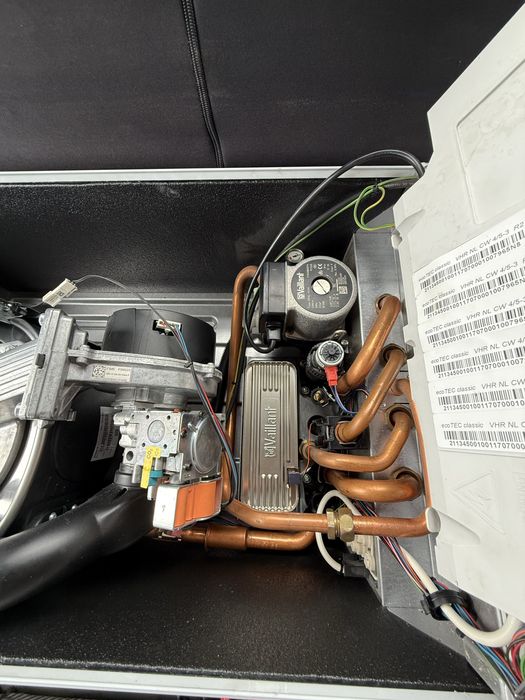 Vaillant VHR NL CW 4/5-3 R2 – kocioł gazowy 28 kW – CWU + CO