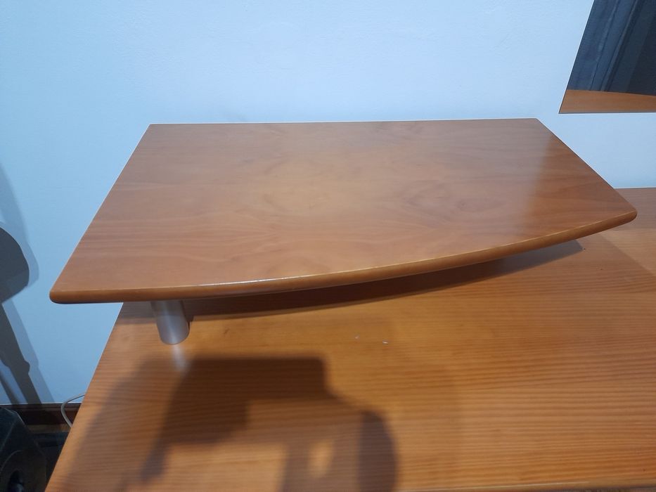 Secretária minimalista