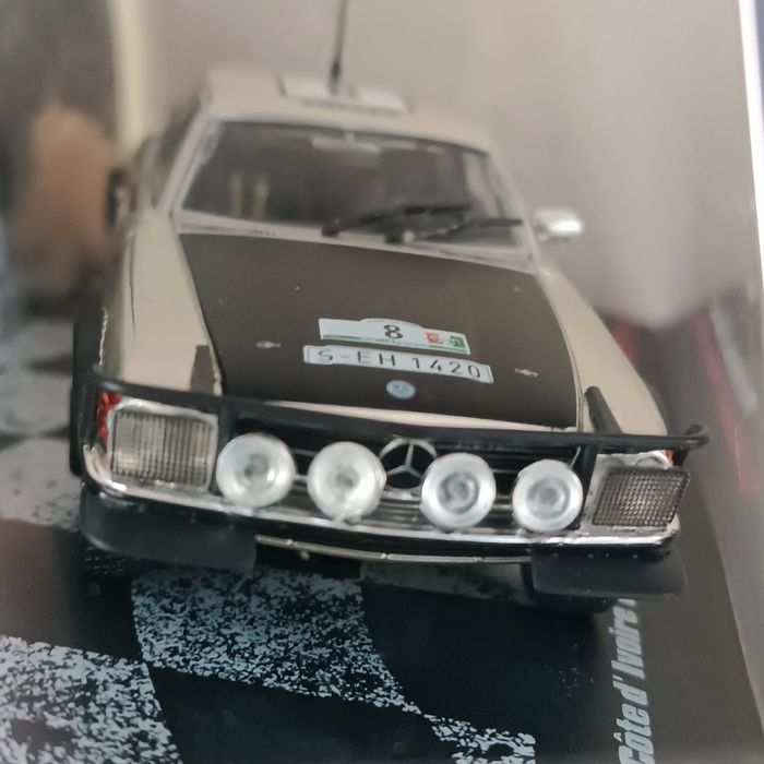 Mercedes-Benz 500 SLC 1/43