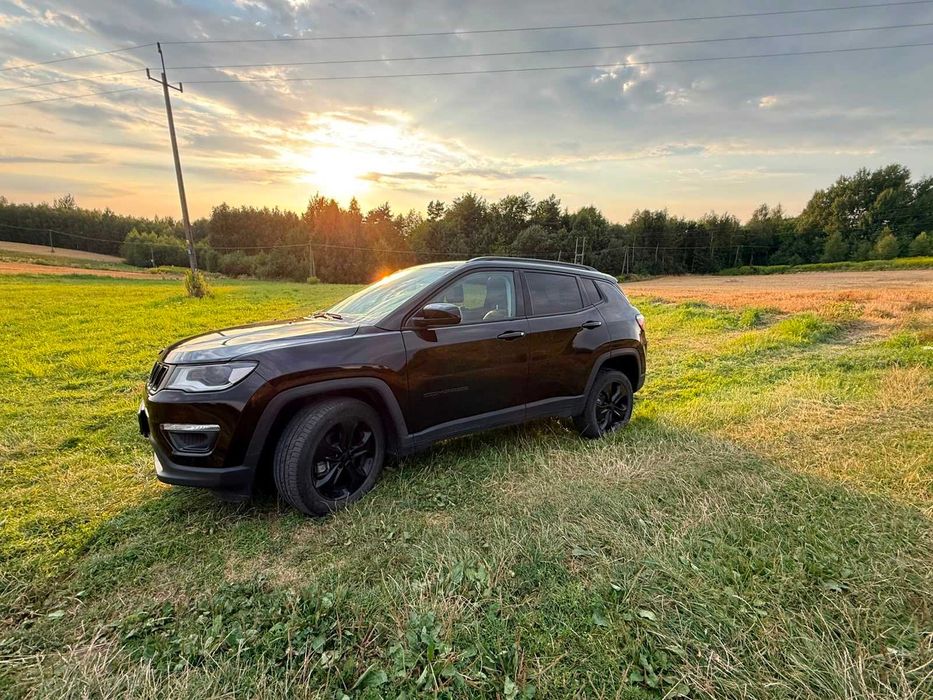 Jeep Compass 2.4 Benzyna Longitude 4x4 Night Eagle