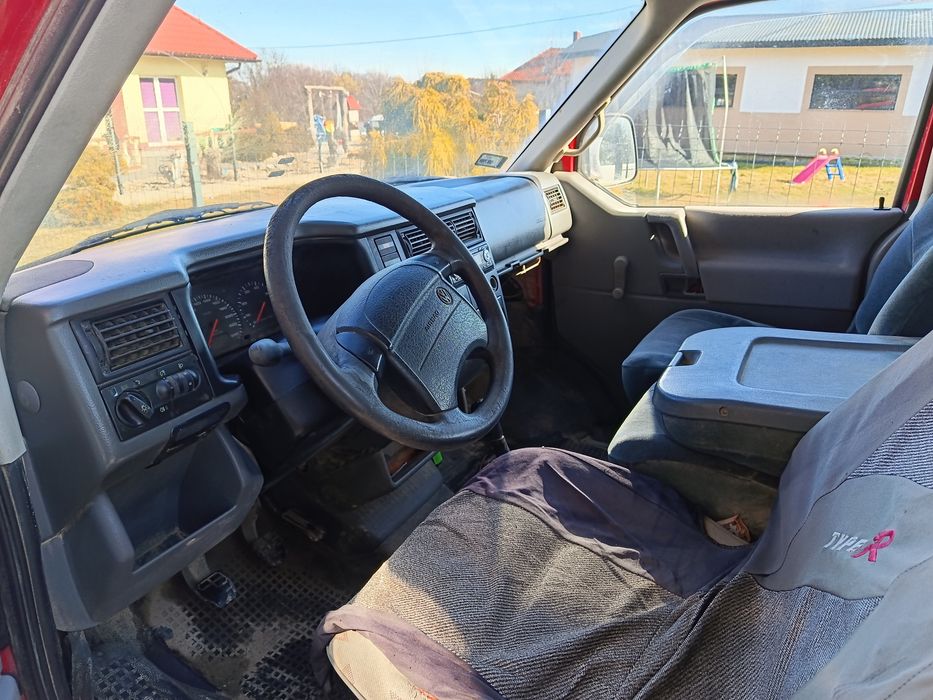 Volkswagen Transporter T4 Caravella 8 osób