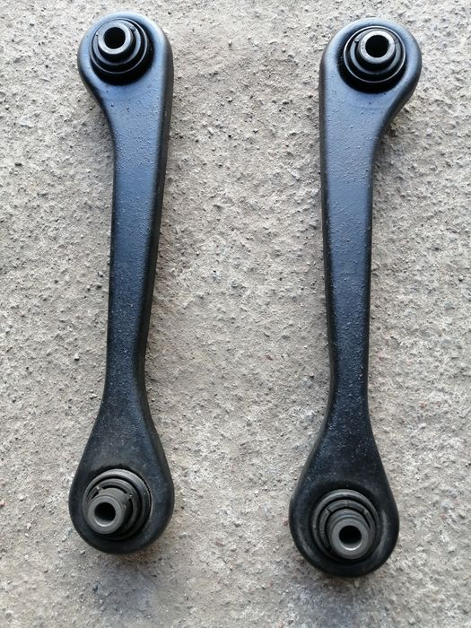 Рычаги поперечные
