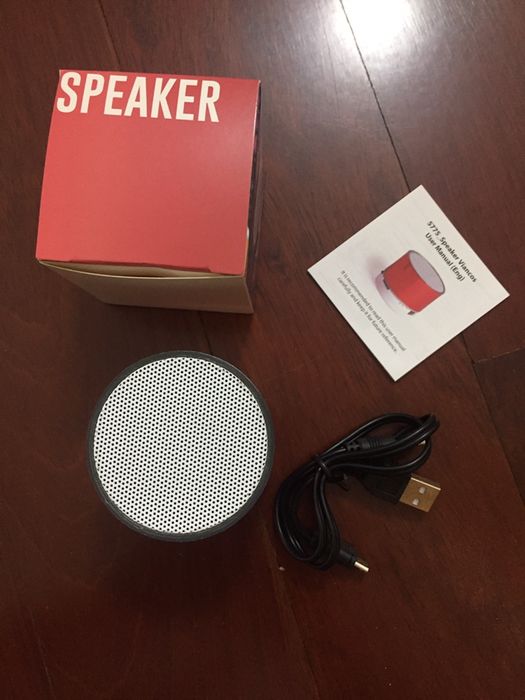 Small sound column with cable64309737526275124