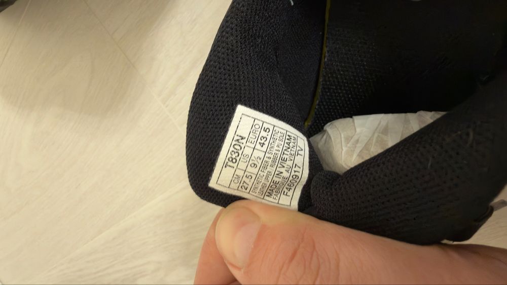 Кросівки ASICS Gel-Kenun Lyte