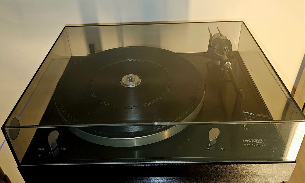 Thorens TD 166 J Gramofon w idealnym stanie