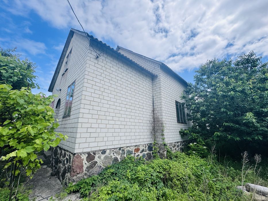 Продаж капітального дачного будинку біля Дніпра, с. Чехівка
