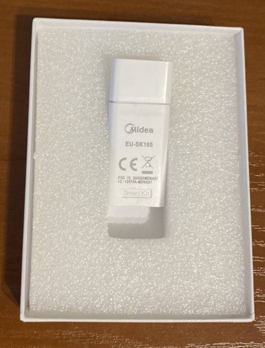 WI-FI модуль для кондиціонерів Midea EU-SK105
WI-FI модуль для кондиц