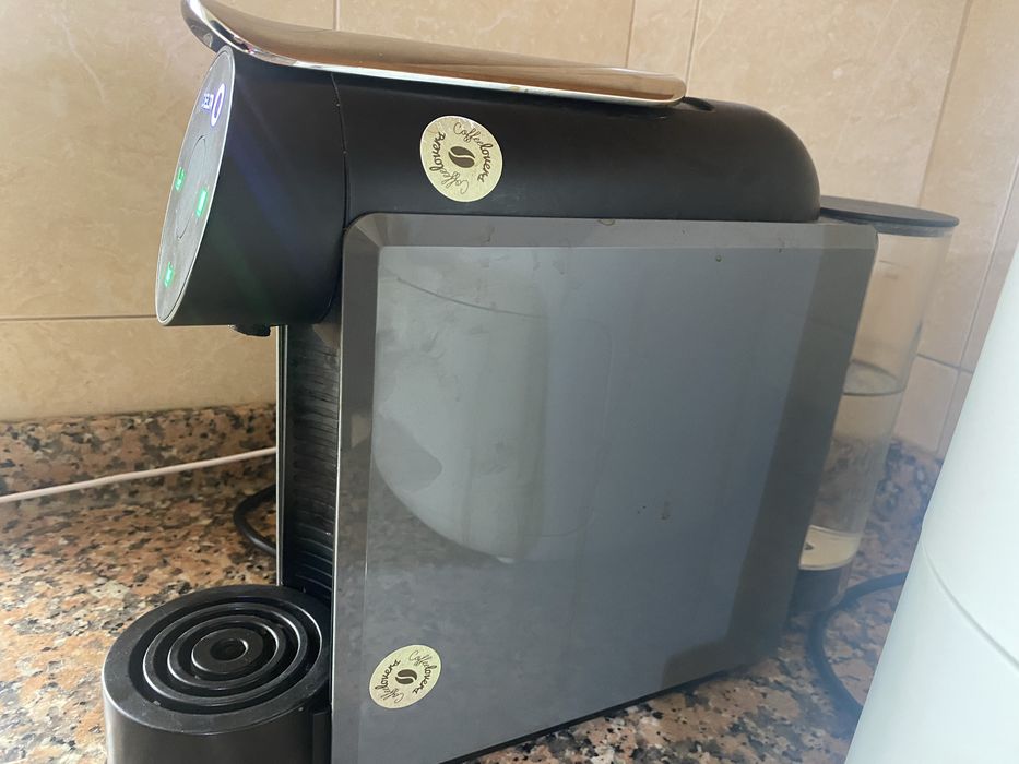 Maquina de cafe Delta