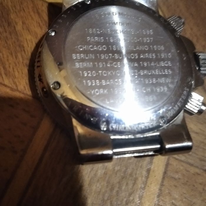 продам наручные часы
