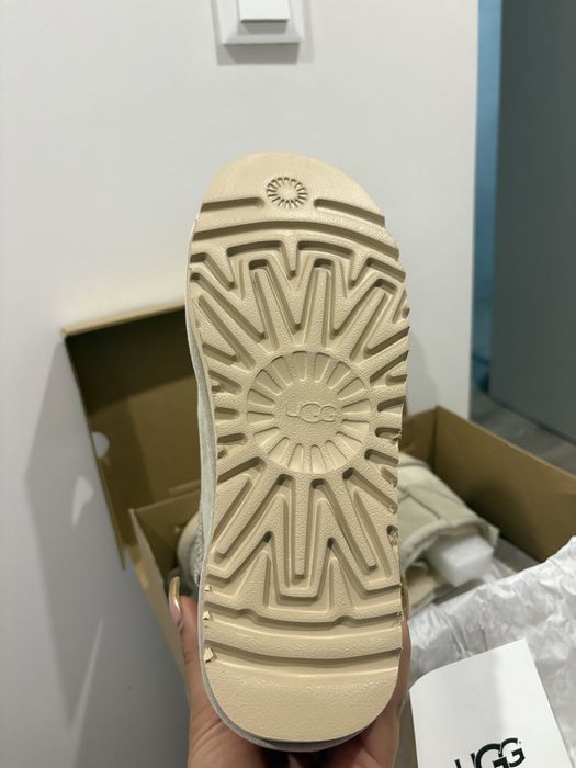 Botas Ugg 39 + meias ugg